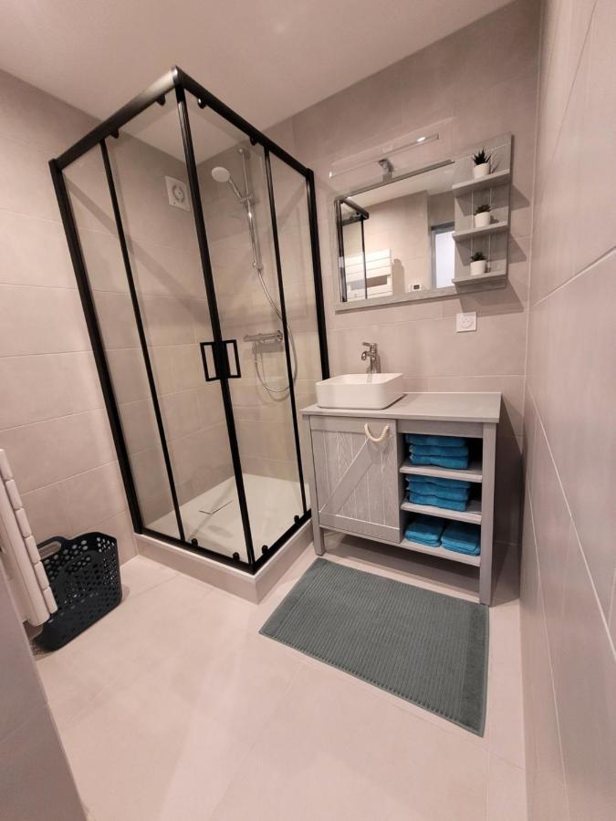 Il Vialetto, Appartement Capri, Spacieux, Tout Confort, Au Calme Jeumont Kültér fotó