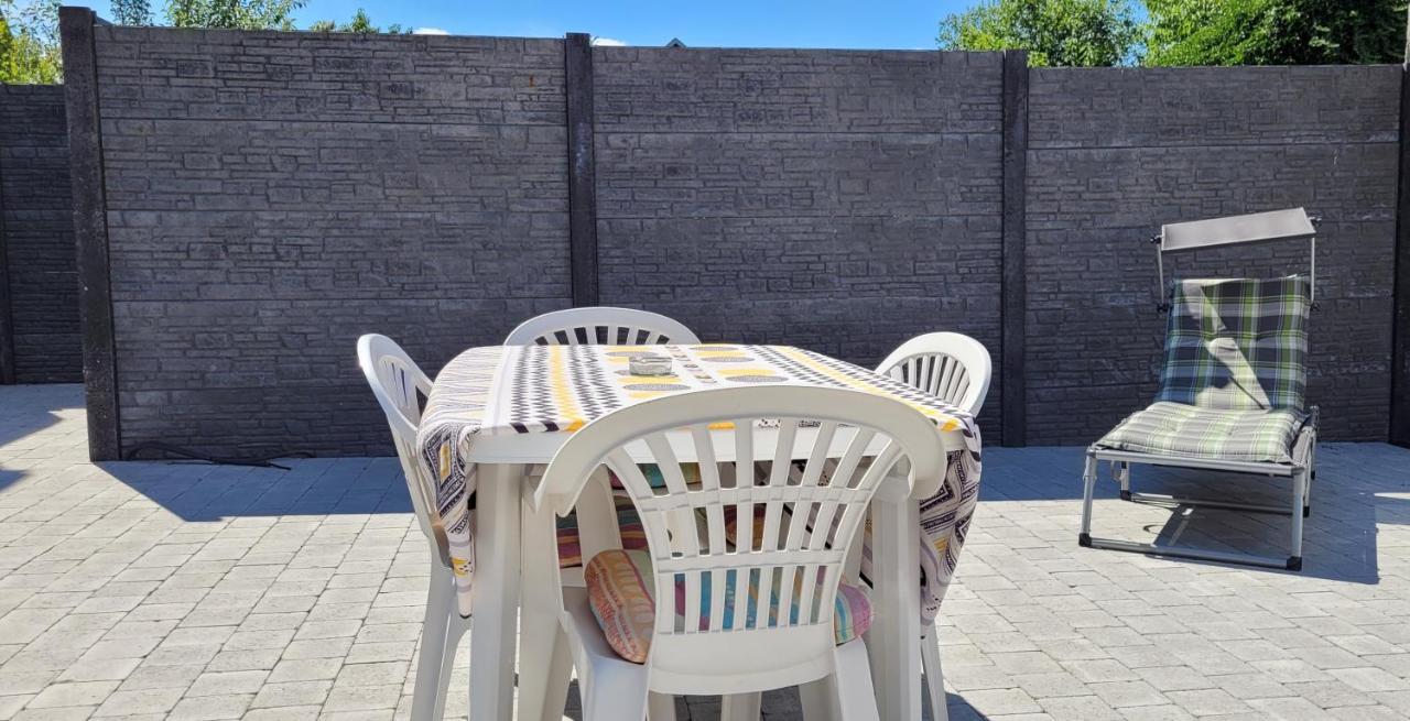 Il Vialetto, Appartement Capri, Spacieux, Tout Confort, Au Calme Jeumont Kültér fotó